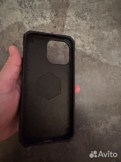 Чехол UAG на 15 pro max оригинал