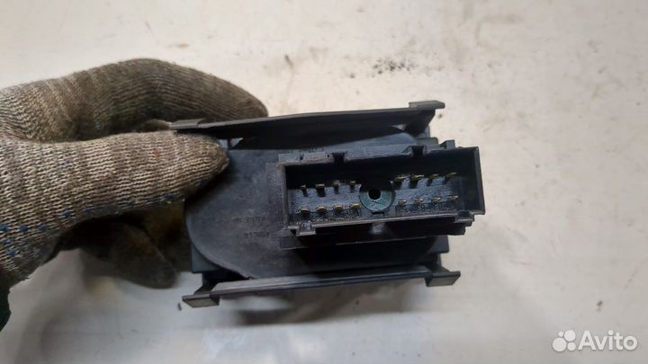 Переключатель света Ford Kuga