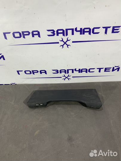 Накладка торпедо Kia Opirus 2007