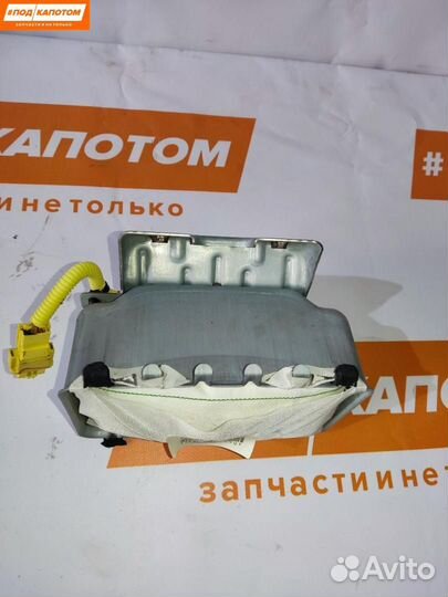 Подушка безопасности переднего пассажира 7030A026