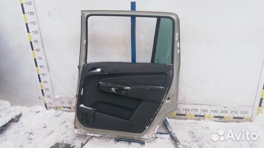 Дверь задняя правая opel zafira B (UML01FT01)