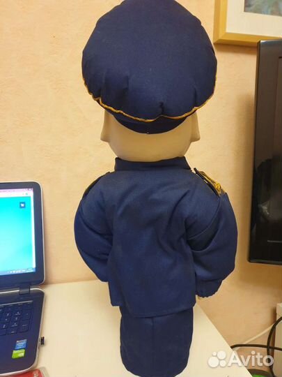 Игрушка футляр или бар. Железнодорожник