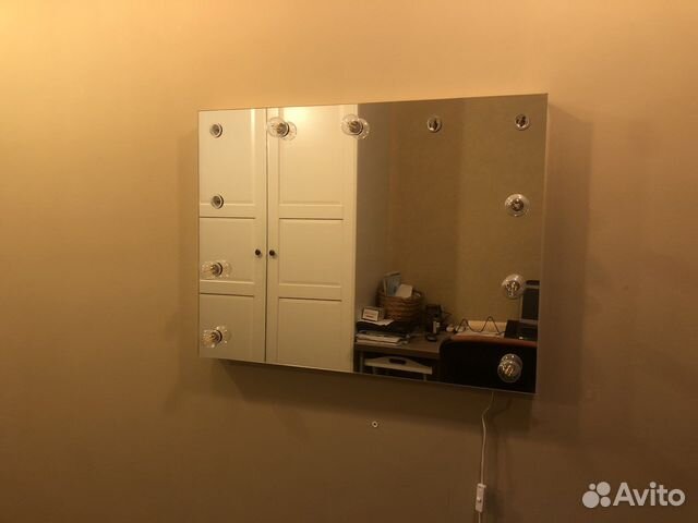 Гримерное зеркало