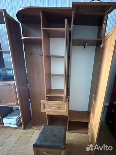 Стенка в гостиную