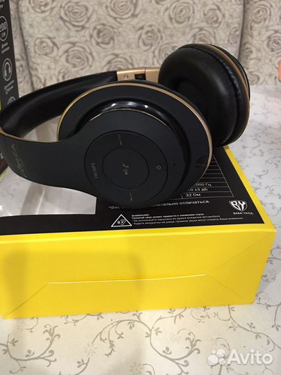 Беспроводные наушники