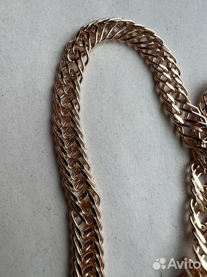 Цепочка и крест