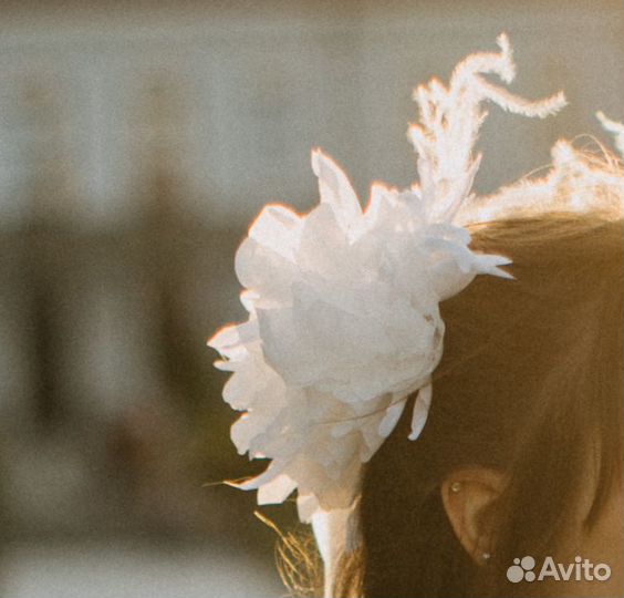 Свадебное украшение на голову цветы на гребне