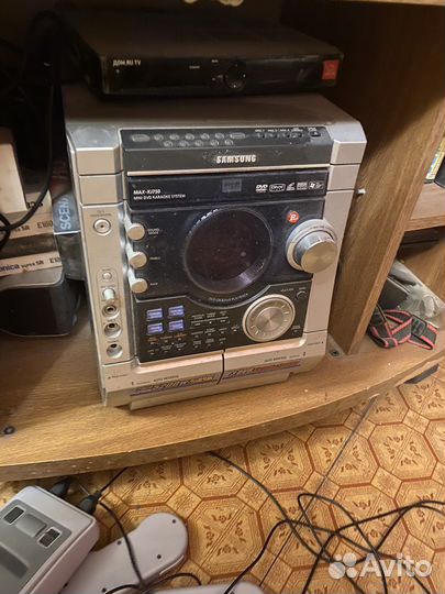 Музыкальный центр