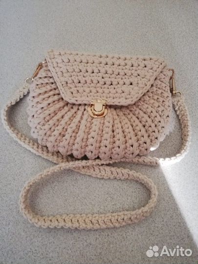 Cумка вязанная из трикотажной пряжи