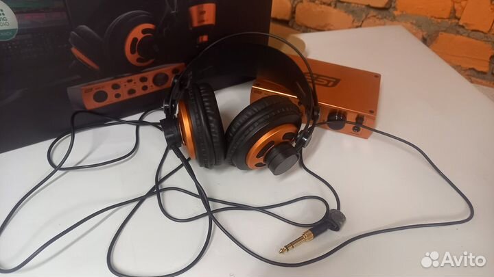 Комплект для звукозаписи ESI U22 XT cosMik Set