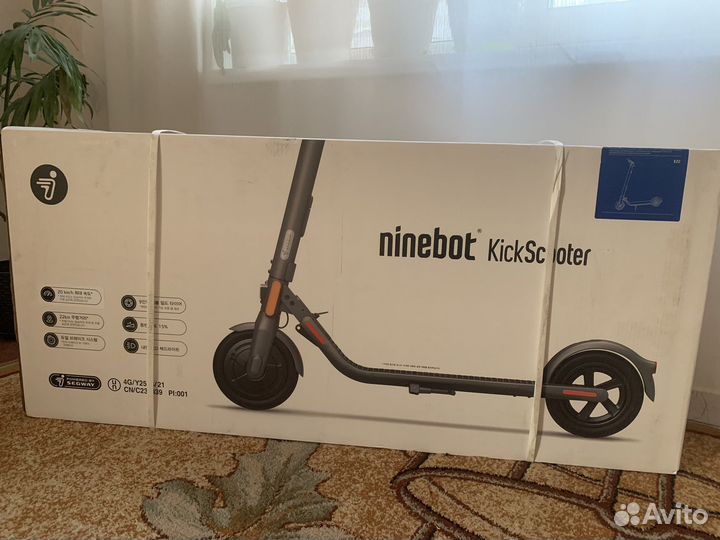 Электросамокат Ninebot kickscooter E22