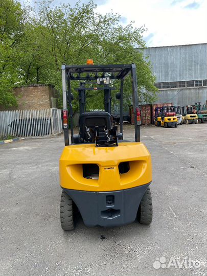 Вилочный погрузчик Komatsu FG25T-16, 2011