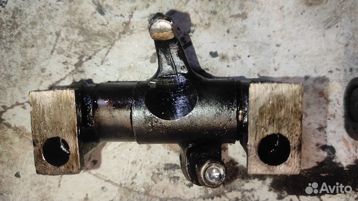 Коромысла нового образца мотоцикла Урал