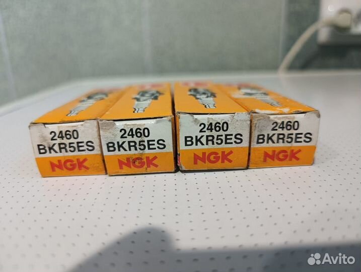 Свечи зажигания NGK BR9ES, NGK BKR5ES