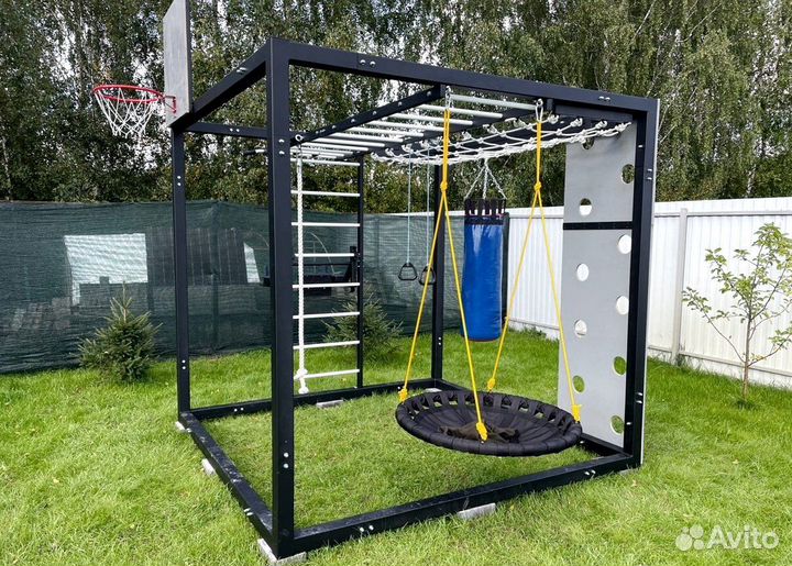 Детский спортивный комплекс 