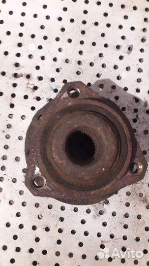 Ступица задняя Opel Astra