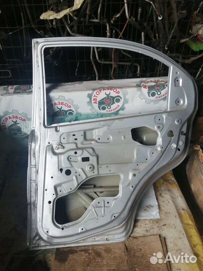 Дверь задняя правая Chevrolet Aveo T250