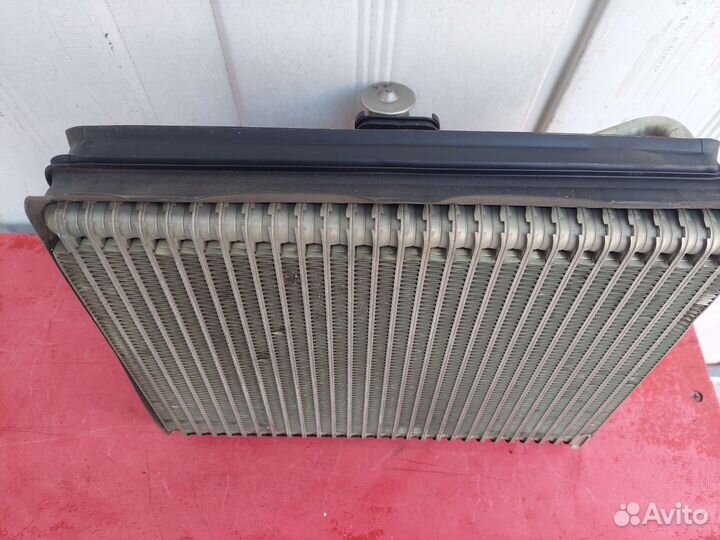 Испаритель кондиционера Volvo XC90 1