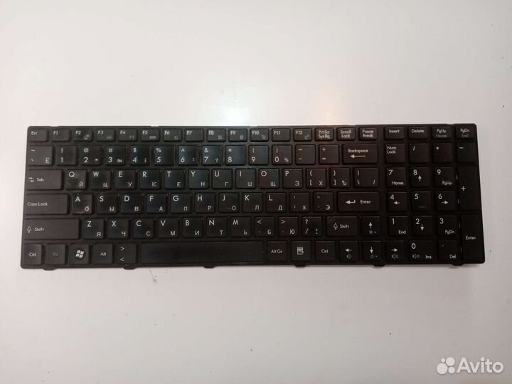 Ноутбук MSI MS-16G на разбор