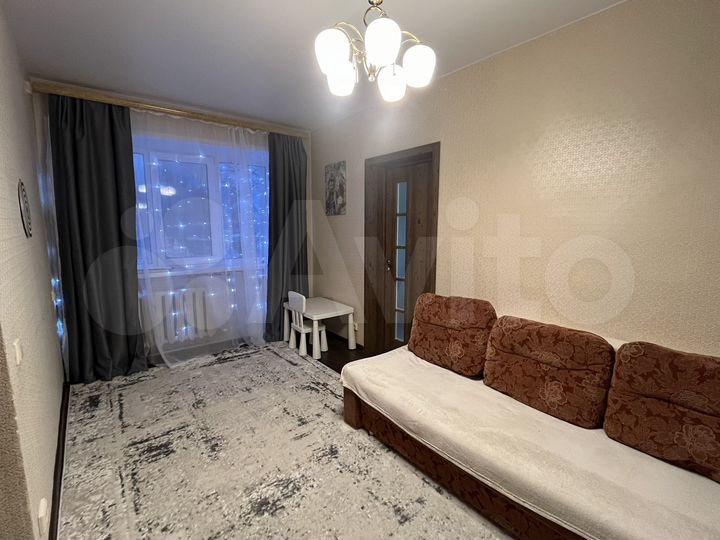 2-к. квартира, 42,9 м², 2/4 эт.