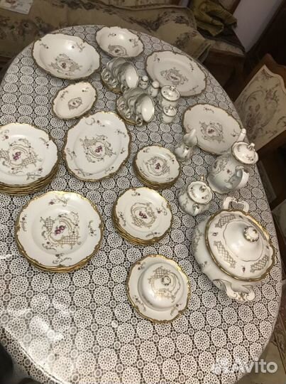 Сервиз столовый и чайный Reichenbach