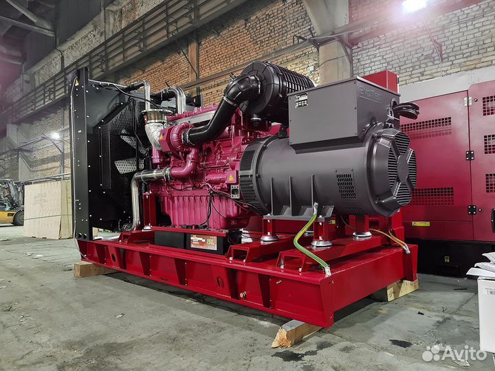 Дизельный генератор 500 кВт новый в белом