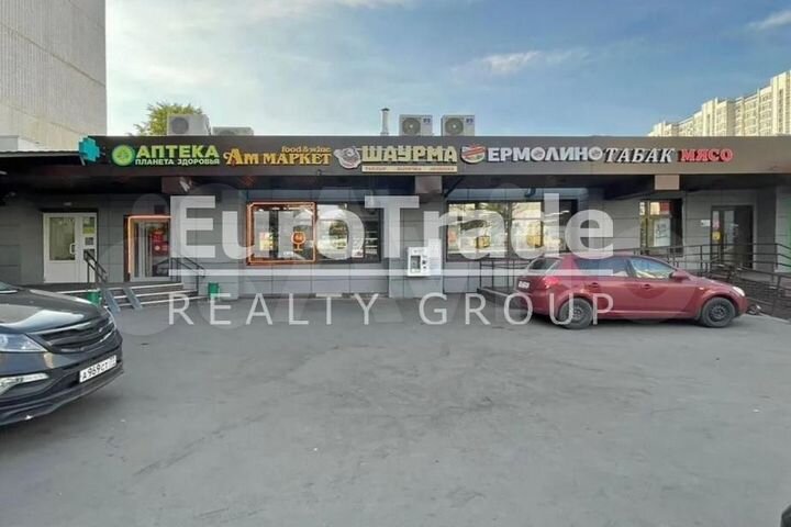 Продам торговое помещение, 348 м²