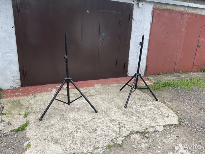 Стойки-тренога Proel (Италия) для колонок (ас)