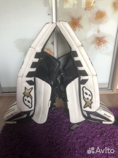 Хоккейная вратарская форма