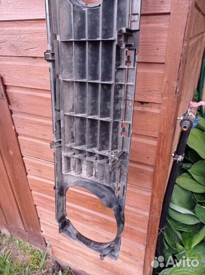 Решетка радиатора golf 2