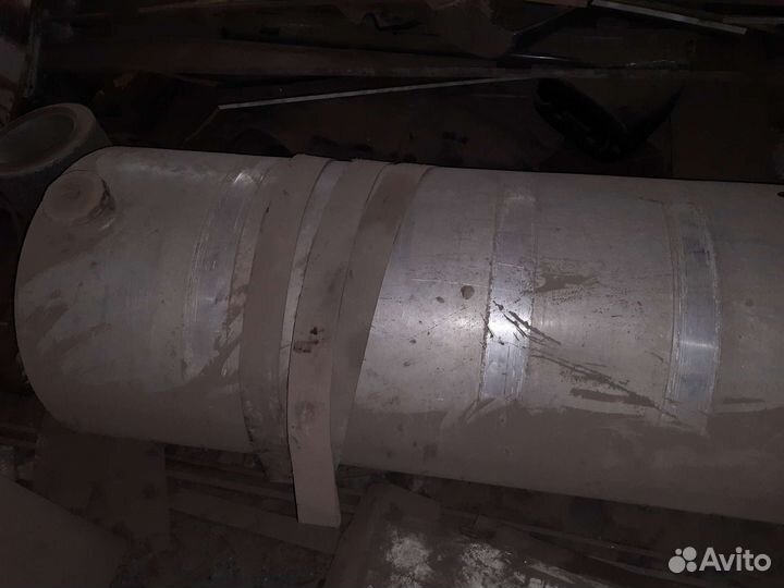 Топливный бак алюминиевый 650 литров