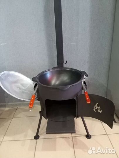 Казан чугунный 10 литров и печь с трубой
