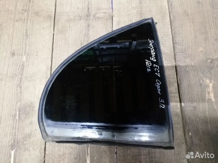 Geely emgrand EC7 2011-2016 Стекло