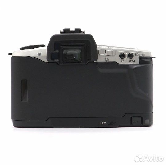 Minolta Dynax 5 kit 28-100mm f/3.5-5.6