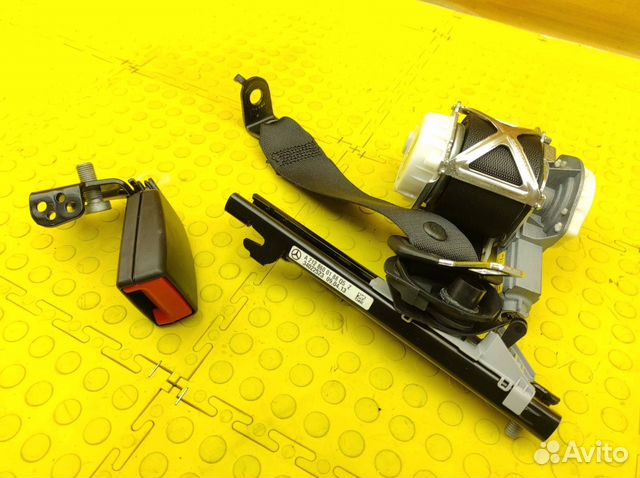 Ремень безопасности задний левый Mercedes-Benz