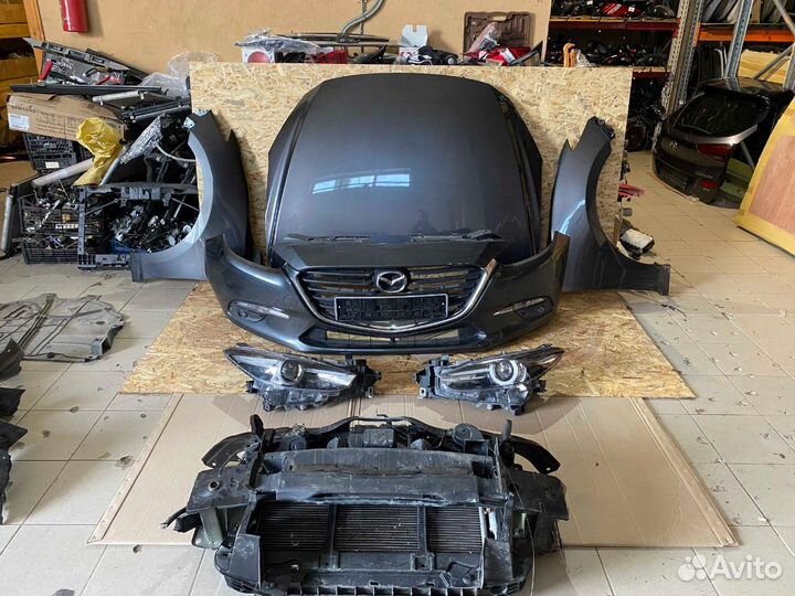 Mazda 3 BM Ноускат Передняя часть автомобиля
