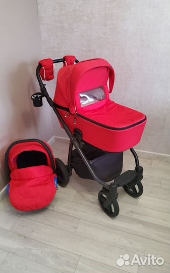 Коляска Adamex Reggio Y9 3 в 1