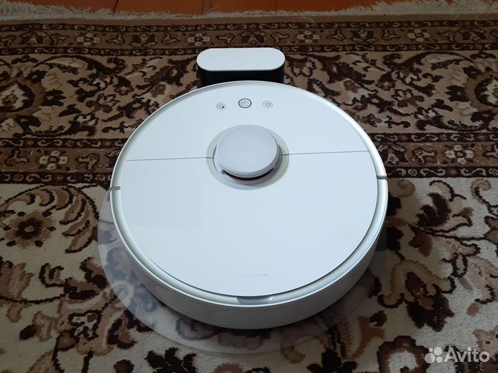 Робот пылесос xiaomi Roborock s 5