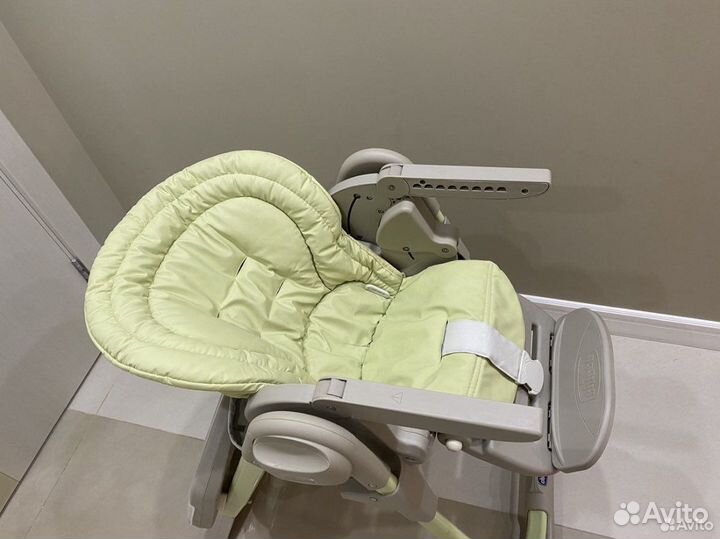 Стульчик для кормления от 0 chicco