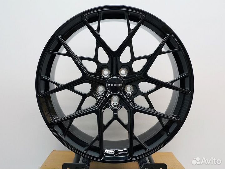 Кованые диски Zeekr R20 001/007/009/X