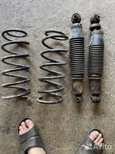 Пружины задние
