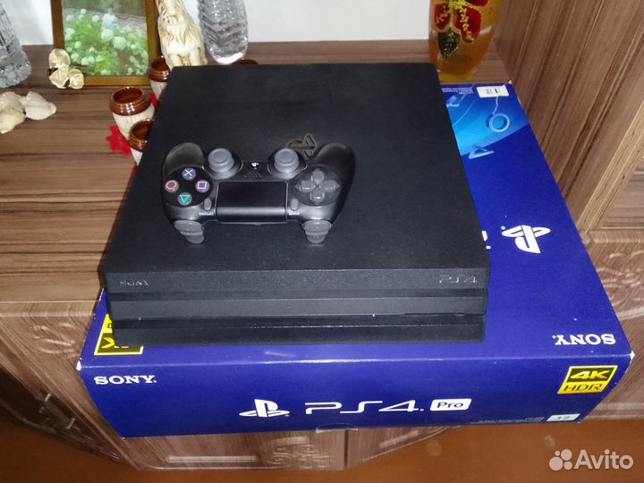 Sony playstation 4 Pro CUH-7208B SSD 500GB