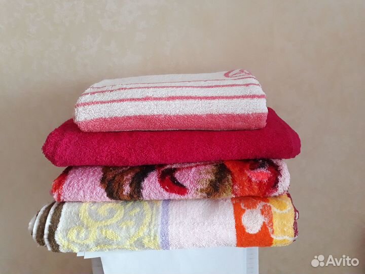 Махровые полотенца новые