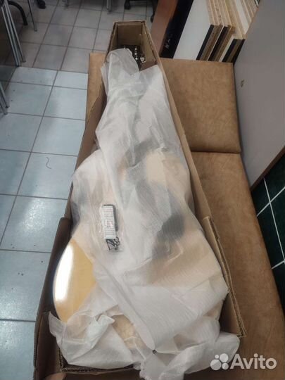 Акустическая гитара