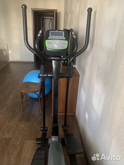 Эллиптический тренажер