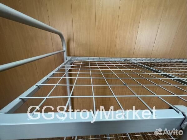 Металлические двухъярусные кровати