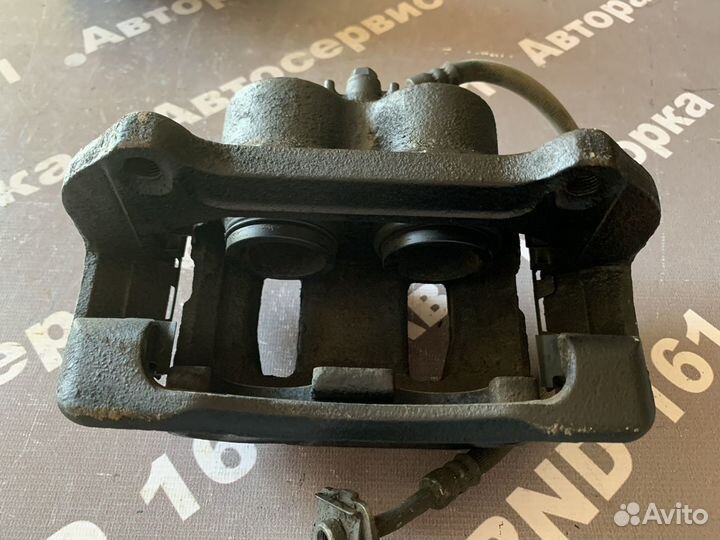 Суппорт передний hyundai santa fe