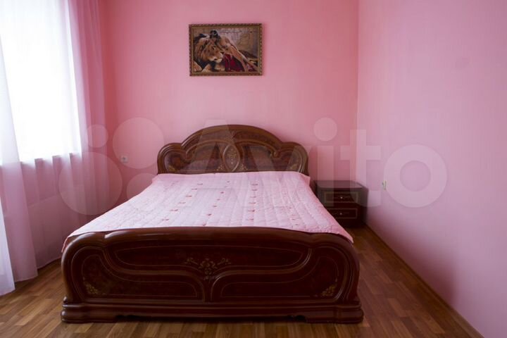 Коттедж 240 м² на участке 10 сот.