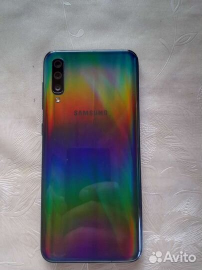 Телефон Samsung a 50