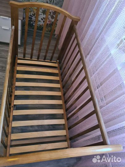 Детская кроватка Можга+матрас+простынь